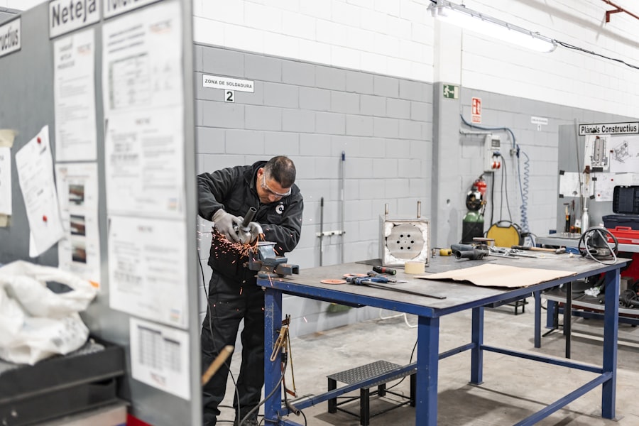 GLORHIS Workshop — metal fabrication